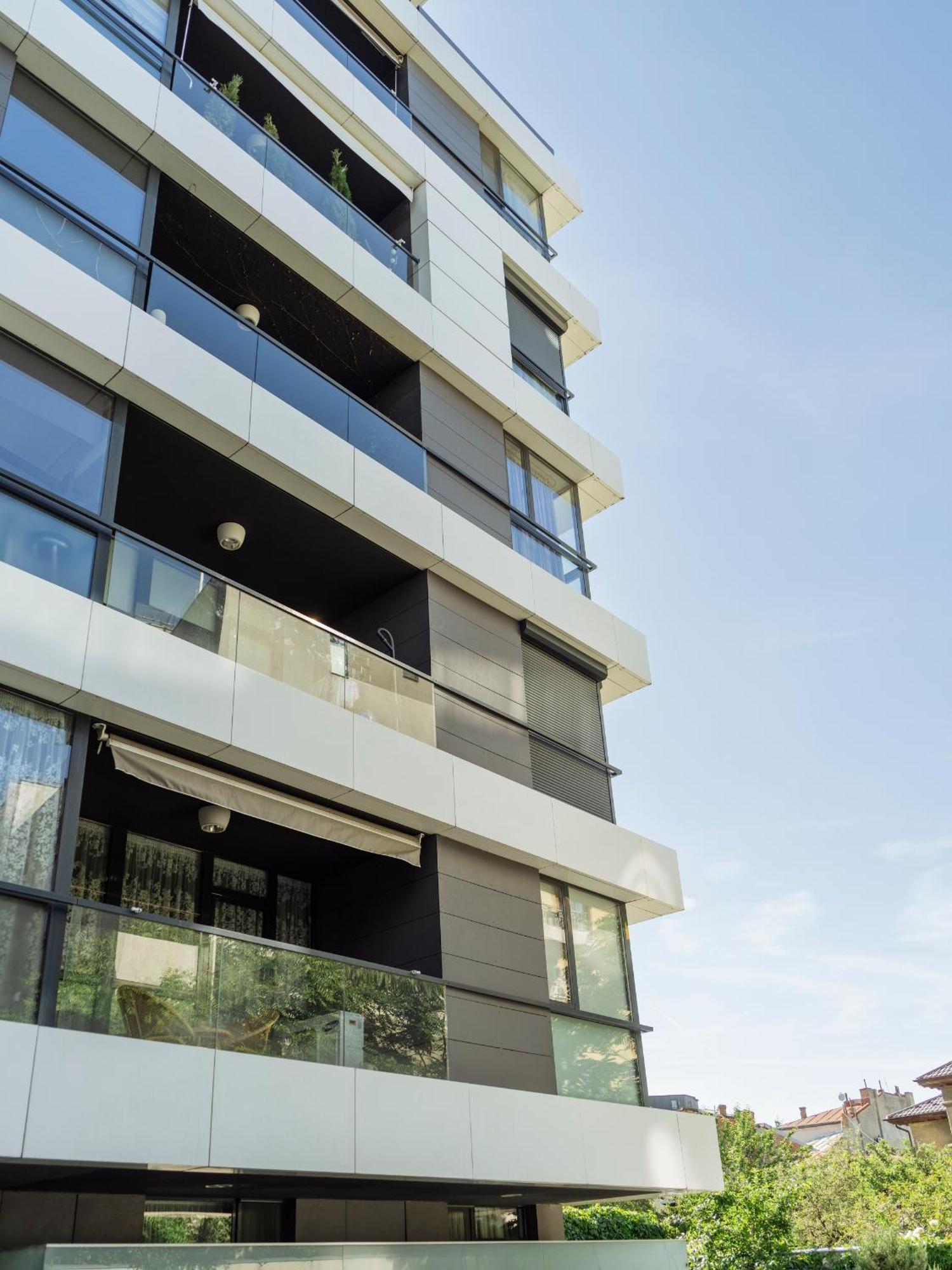 Bright Apartment , Modern Amenaties Bucharest Exterior photo